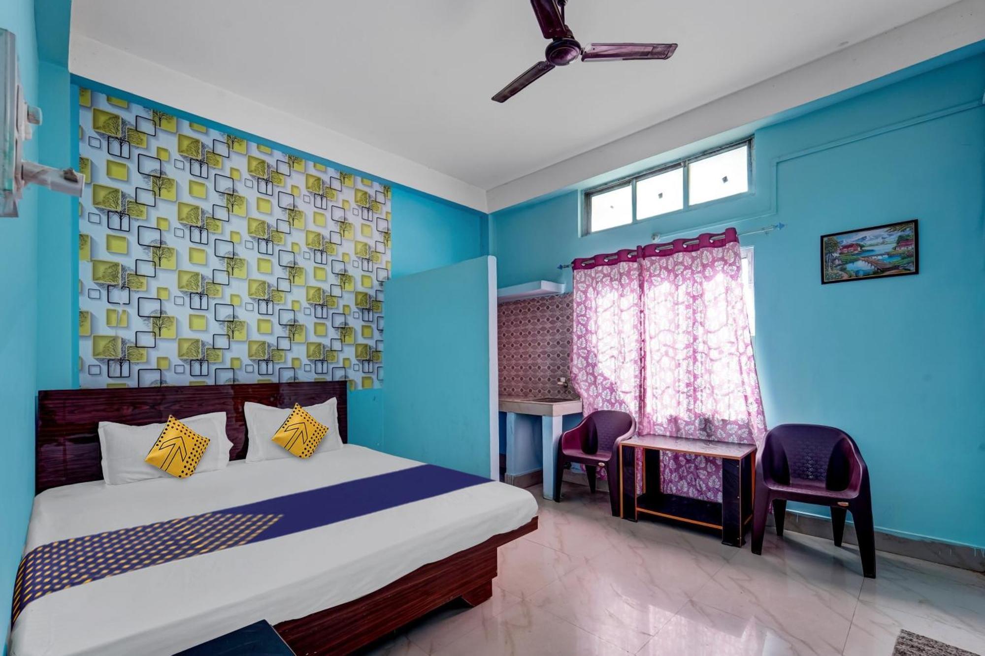 Hotel O Home Trimurti Guest House Guwahati Exteriör bild